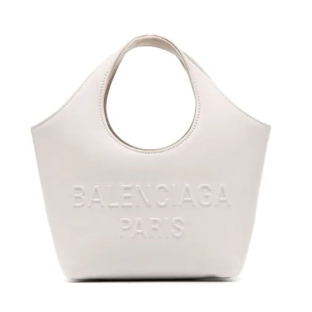14 NEW 1960.00 IN ORIGINAL BOX BALENCIAGA
Mary Kate Xs Tote Bag